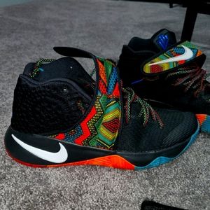 Nike Kyrie 2 BHM
